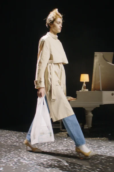 Look 5